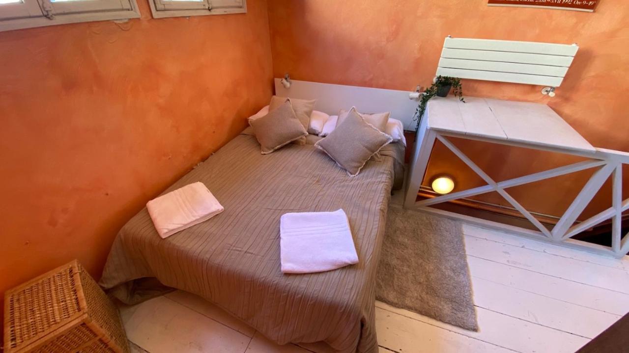 Ca' Romantica - Big Appartment At Accademia Venecia Exterior foto
